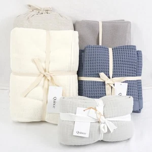 Quince Terry Bath Towel, Waffle Bath Towel, Ribbed Bath Towel & More Lot of 5 - Picture 1 of 14