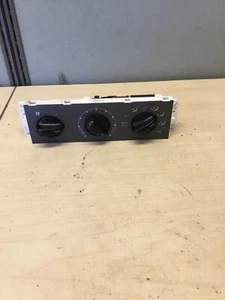 Heater A/c Temperature Control Ford Explorer 1998 1999 2000 2001 - Picture 1 of 2