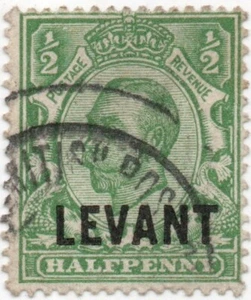GEORGE V BRITISH LEVANT 1/2d. GREEN 1911 S.G.98 FINE USED HINGED - Picture 1 of 2