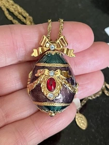 Joan Rivers Faberge Egg Hidden Watch Pendant Necklace 28” Enamel Cabochon RARE - Picture 1 of 12