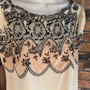 Nanette Lepore Damen Kurzarm Perlen Spitze U-Ausschnitt Bluse Small - Bild 1 von 13