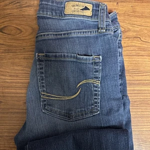 Signature by Levi Strauss & Co. Herrenjeans 28" x 32" gebraucht, in einwandfreiem Zustand - Bild 1 von 5