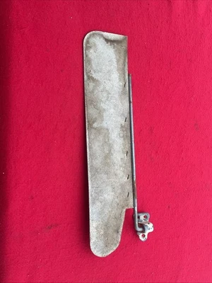 Soporte para parasol camioneta Dodge Mopar años 50, ¿original 1954, 1955, 1956? Foto 1 de 4