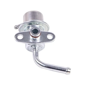 Fuel Injection Pressure Regulator 2267072P10 For Nissan Pickup 2.4L 1995-1997 - Picture 1 of 7