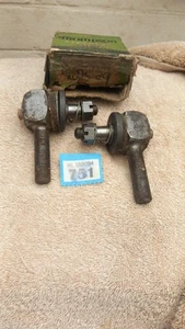 2x classic Vauxhall j type /38 -47/wyvern48-49 steering joints new old stock - Picture 1 of 6
