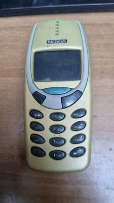 3228-Cellulare Nokia 3310 - Immagine 1 di 2