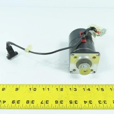 Motor Paso A Paso Vexta 2 Fases 1.8° 6V CC Con Freno 24V CC - Imagen 1 de 4