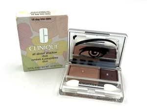 New in Box! Clinique All About Shadow duo ~ 16 Day into Date ~ 1.7g ~Full Size - Picture 1 of 2