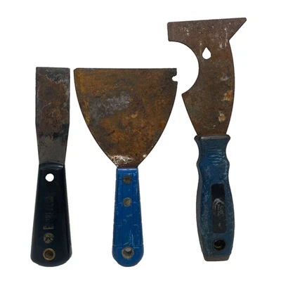 Lote de 3 cuchillos de masilla usados - sin marca / GAM / GreatNeck - Buen estado Foto 1 de 4