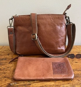 Borsa a tracolla Berliner Bags in pelle marrone con marsupio - Foto 1 di 9
