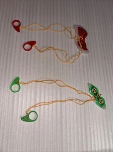 SPIN YOUR FYRFLYZ Giocattolo da filatura verde rosso - Foto 1 di 4