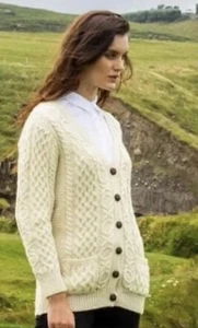 Iris Crafts 100 Merino Wool V-Neck Ivory SweaterButton Cable Knit w/Pockets S J6 - Picture 1 of 16