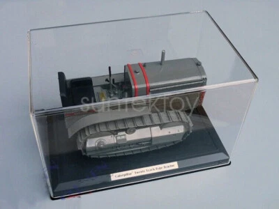 Norscot 1:16 Scale TWENTY TRACK-TYPE TRACTOR Constuction Farm Machine Diecast - Image 1 of 4