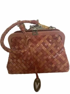 Vintage Vanessa Woven Bag. NWT. Barrel Clasp. Bamboo Trimmed Handle. - Picture 1 of 11