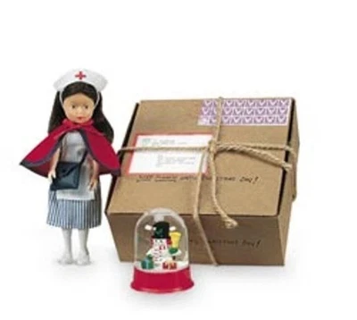 AMERICAN GIRL MOLLY CHRISTMAS BOX 2 NEW RETIRED COMPLETE MCAD NEVER OPENED - Image 1 of 4