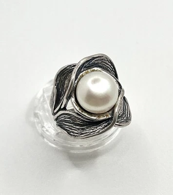Israel 925 Sterling Silver and Freshwater Pearl Ring 10.6 grams  size 6.75 - Image 1 of 4
