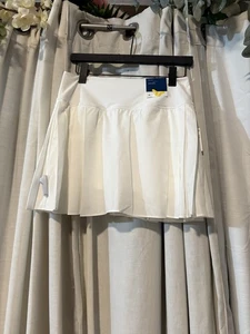 NUEVO CON ETIQUETAS Falda corta mediana Old Navy para mujer tiro extra alto Go-Dry blanca Powersoft - Imagen 1 de 5
