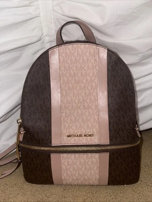 Mochila Michael Kors Rhea Mediana Color-Block Signature Logo Foto 1 de 3