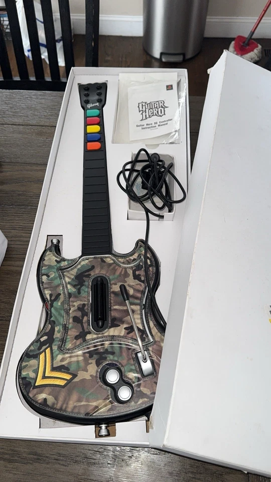 Guitar Hero Gibson SG Rojo Octano Controlador con Cable Playstation 2 PS2 PSLGH Probado Foto 1 de 1