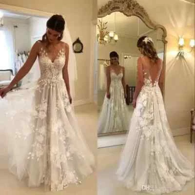 Summer Beach V-Neck Wedding Dresses Beautiful Appliques Boho A Line Gowns Train - Image 1 of 4