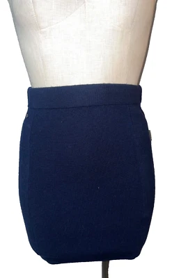 Lacoste Women’s Wool Mini Sweater Skirt size 36/S - Image 1 of 4