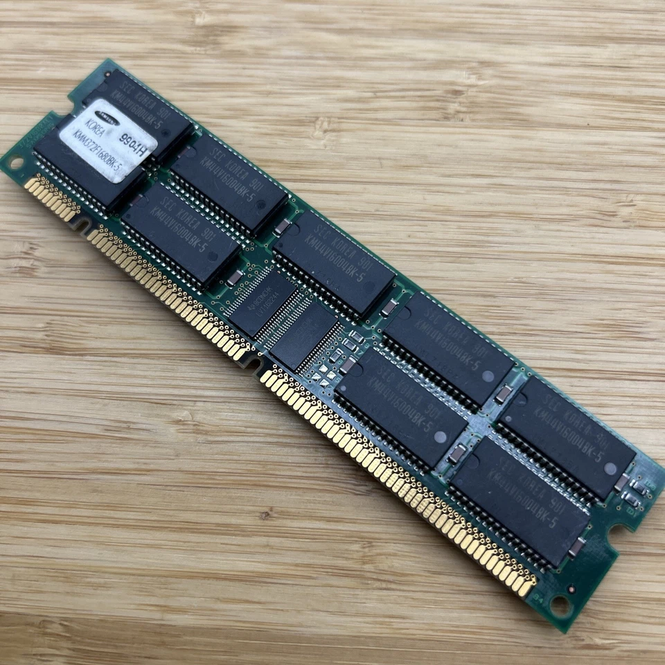 128MB Memory Samsung EDO ECC Dimm SUN 370-3798 128MB RAM 50NS SEC KMM372F1680BK - Image 1 of 4
