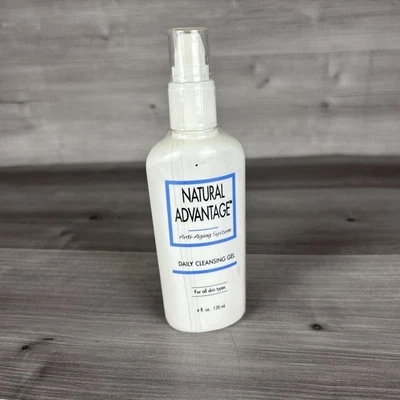 Natural Advantage, sistema antienvejecimiento, gel limpiador Foto 1 de 2