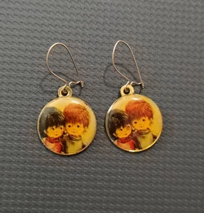 Vintage Fran Mar Enamel Earrings Kids Illustration Gold Tone Dangle Pierced Art - Picture 1 of 15