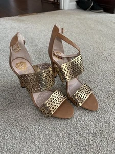 Vince Camuto Women's Okeli Dress Sandal Size 9.5 WORN ONCE - Picture 1 of 5