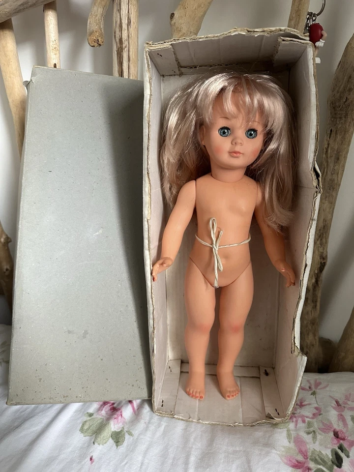 Poupée Marie Françoise De Modes Et Travaux Années 70 En Boîte - Photo 1/4