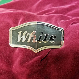 White Truck Radiator Medallion Emblem 1934 Soft Enamel - Picture 1 of 3