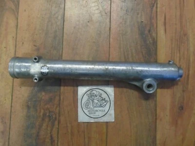 Honda XL125S 1981 horquilla inferior derecha Foto 1 de 4
