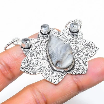 Ciondolo in argento sterling 925 con pietra preziosa topazio bianco druso ros... - Immagine 1 di 4