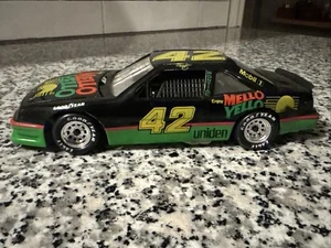 1991 Revell NASCAR 1:24 Kyle Petty #42 Mello Yello Pontiac - Picture 1 of 8