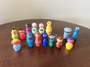 Vintage Fisher Price Little People 15 Sesame Street People Snuffy Harry Grover + - Picture 1 of 5