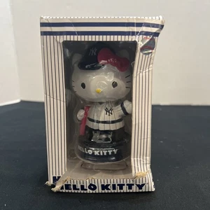 Yankees Hello Kitty Bobblehead 2014 (sin abrir en caja) - Imagen 1 de 6