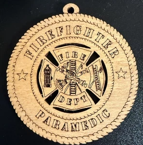 Feuerwehrmann / Sanitäter 3" Durchmesser Lasergravur Holzornament - Bild 1 von 2