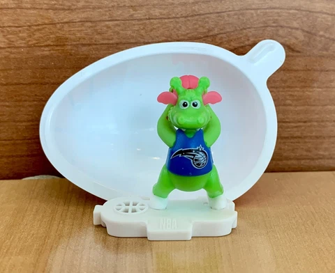NBA Kinder Joy Toys Orlando Magic Mascot Basketball Green 2023 Cover