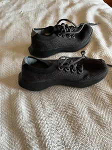 ALLBIRDS WOMENS SNEAKERS TREE DASHER OBSIDIAN BLACK SOLE US/8 MESH EXCELLENT - Picture 1 of 6