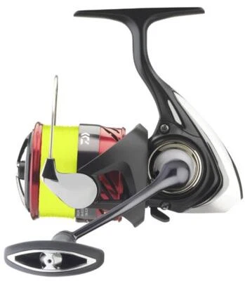 Daiwa NINJA LT Angelrolle inkl. J-Braid X4 Schnur 2000 2500 3000-C 4000-C