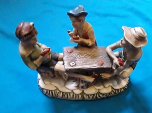 CAPODIMONTE STYLE 'THE THREE CHEATS' FIGURINE - Picture 1 of 7