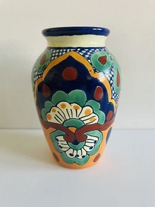 Signed Garay Talavera Mexico Hand Painted Ceramic Vase 6.5" Tall 4" Dia. EUC - Picture 1 of 6