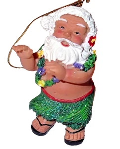CHIEFLY CO. HAWAIIAN CHRISTMAS ORNAMENT ~ SANTS HULA DANCING ~ MELE KALIKIMAKA - Picture 1 of 1