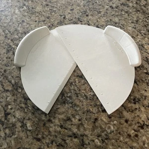 Pampered Chef Lift & Serve #2125 Pizza Cake Roast Turkey Mover Lifter Baking - Picture 1 of 5