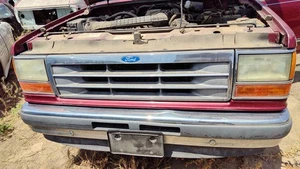 1991-94 Ford Explorer Maroon Trim Strip Between Bumper And Grille Oem E9tz17626a - Picture 1 of 3