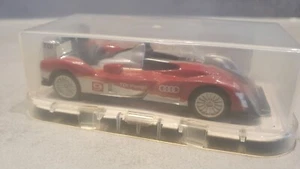 Suntory Boss Audi R15 TDI Kaffeemodell Japan Exklusiv - Bild 1 von 2