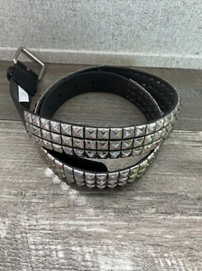 Target Gürtel Größe Large silber Nieten 44 Zoll lang - Bild 1 von 7