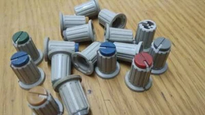 TASCAM M-1516 M-2516 M-2524 M-3500 M-3700 perillas en varios colores S656+ - Imagen 1 de 1