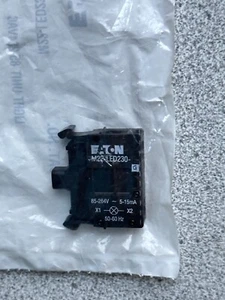 NEW EATON M22-LED230-G GREEN LED Pilot Light Lamp Module 22 MM 85-264V - Picture 1 of 2