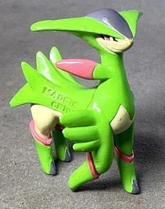 Figura Original Tomy Pokémon Virizion Nintendo Escala 2" Serie - Imagen 1 de 7